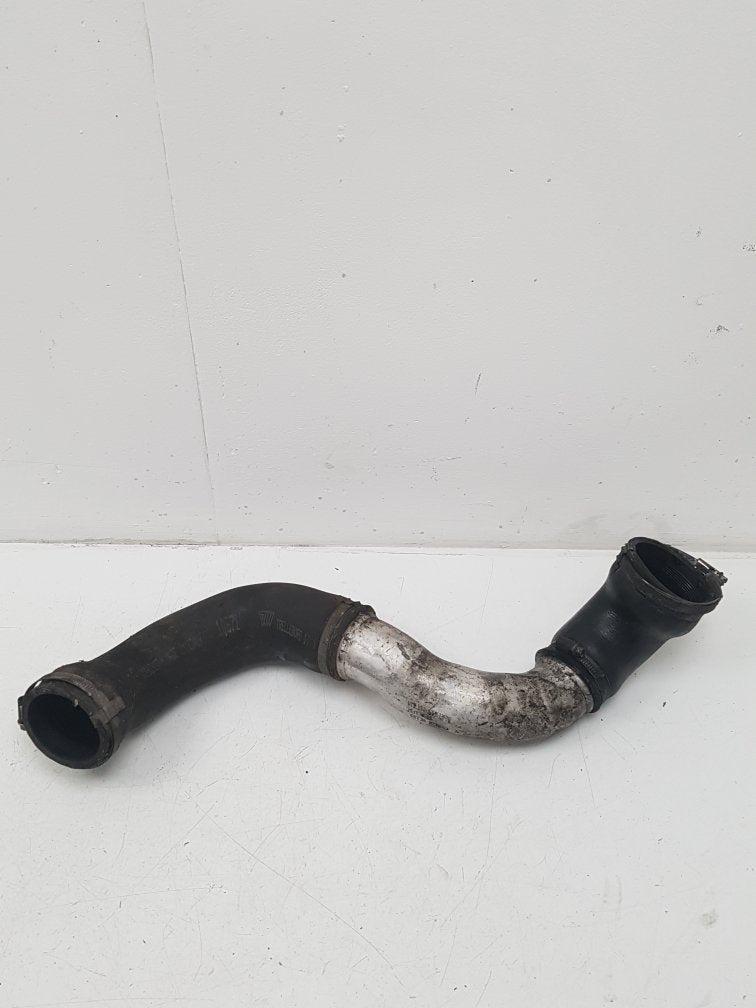 2008 - 2012 Volvo V50   Intercooler Pipe 31319794
