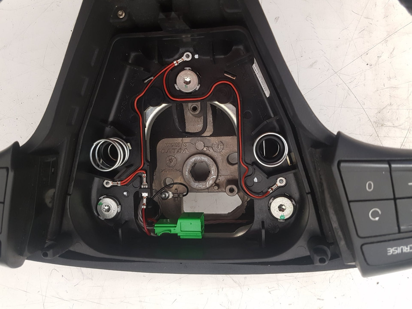2010 - 2012 Volvo S40  Saloon Steering Wheel 55150001