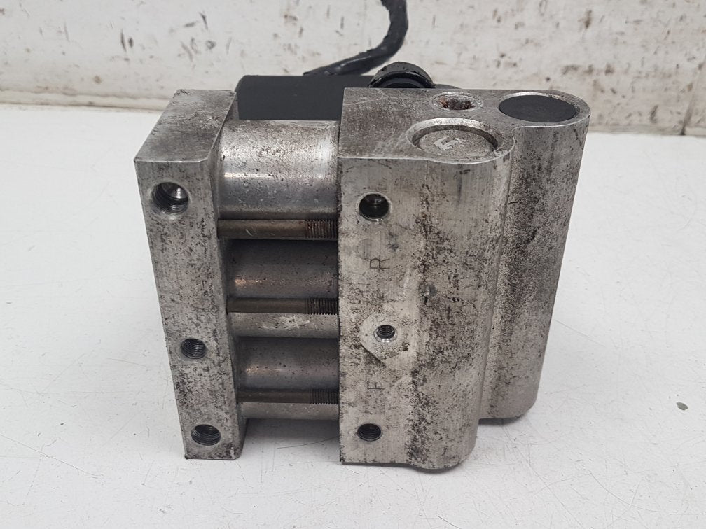 1986 - 1998 Volvo 940  Estate ABS Pump/Modulator 0 265 205 010