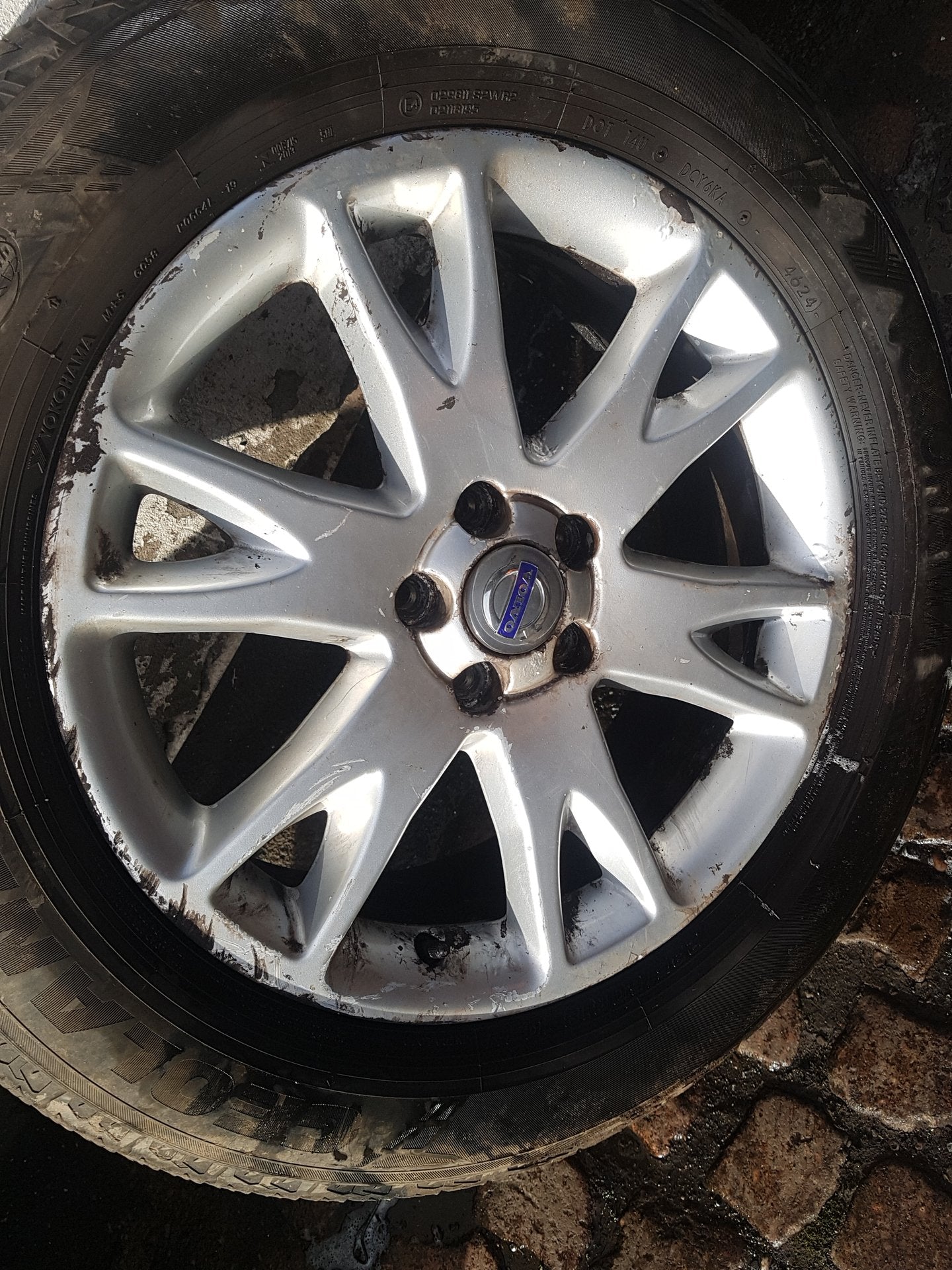 2005 - 2012 Volvo   Estate Alloy Wheel 30748436