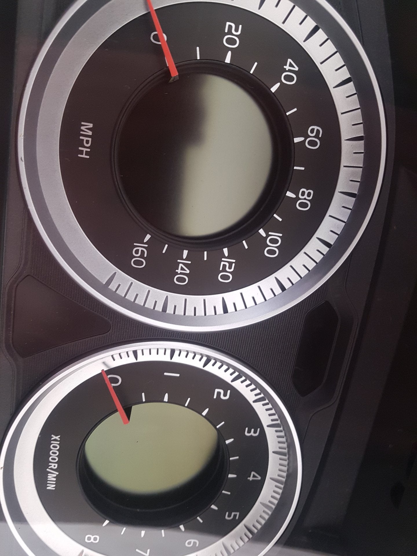 2010 - 2017 Volvo XC60  Estate Instrument Cluster 31343324AA