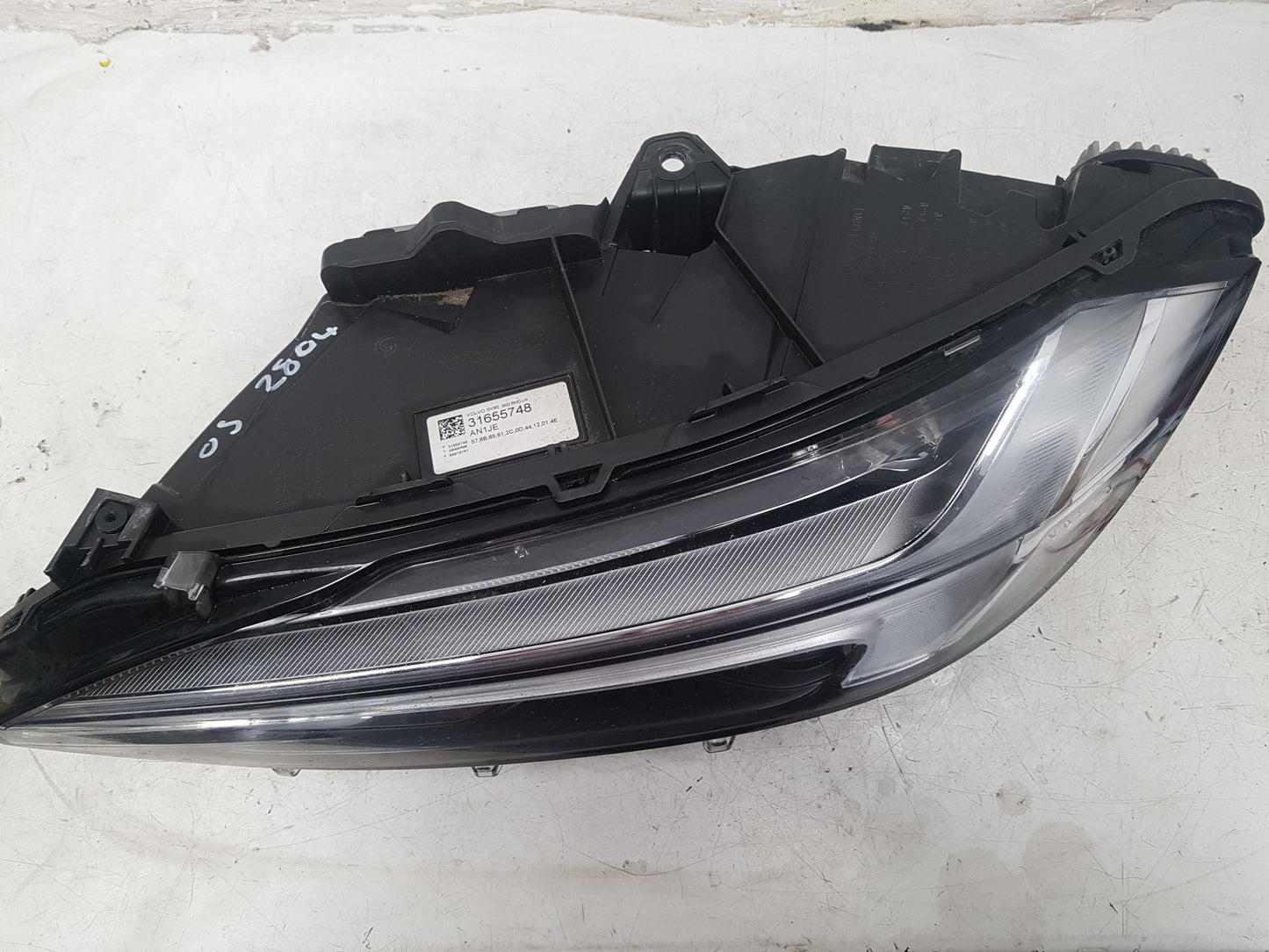 2017 - 2025 Volvo V90 235, 236 Estate Left Headlight