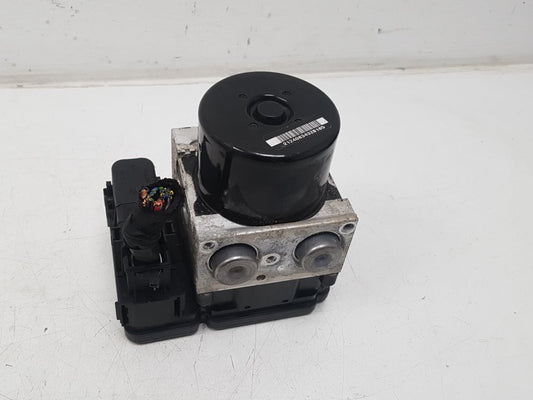 2009 - 2014 Volvo XC60  Estate ABS Pump/Modulator 30681619