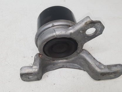2009 - 2015 Volvo XC60  Estate Right Engine Mount 30671245