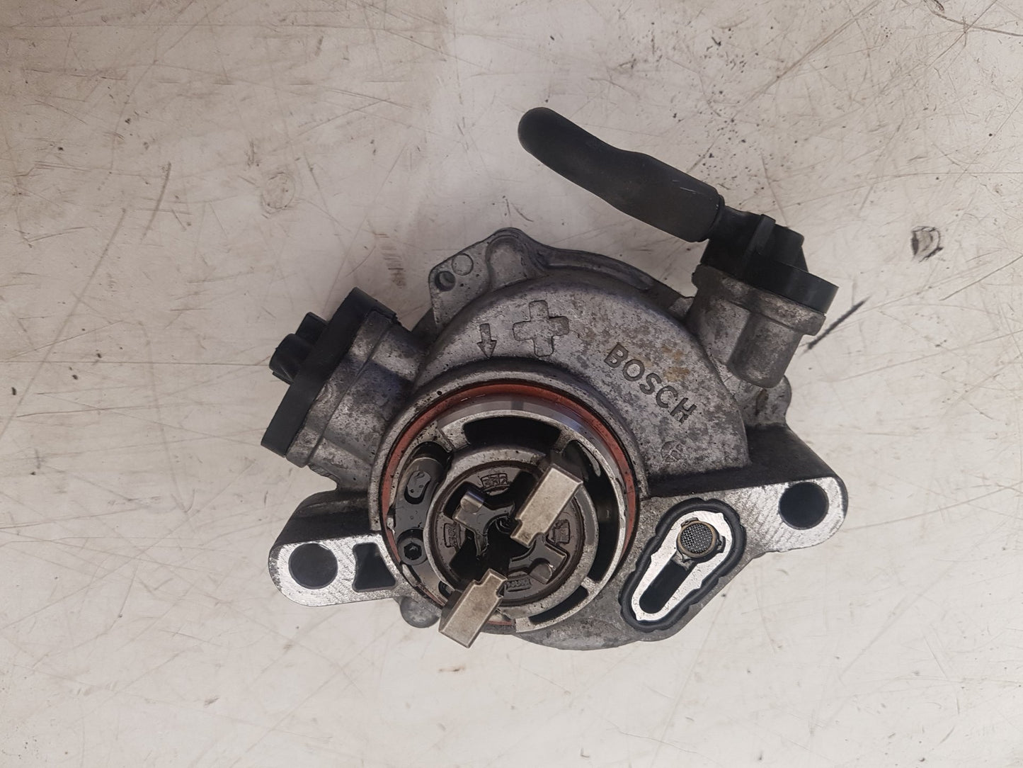 2013 - 2016 Volvo V40 III 525 Hatchback Brake Vacuum Pump 9804021980