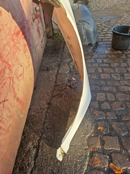 2008 - 2009 Volvo C70  Convertible Left Front Guard 614 WHITE