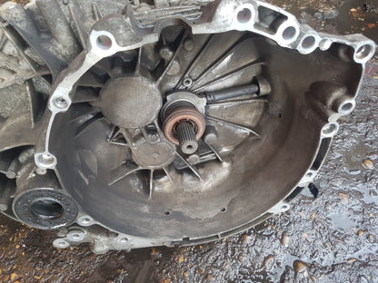 2013 - 2015 Volvo V60  Estate Manual Gearbox 1285242