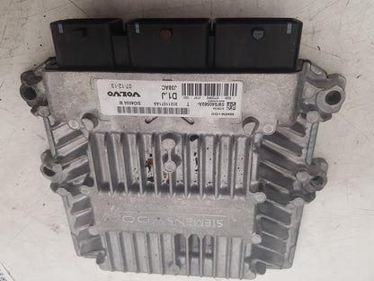 2006 - 2012 Volvo C30  Hatchback Engine ECU 31211071AA