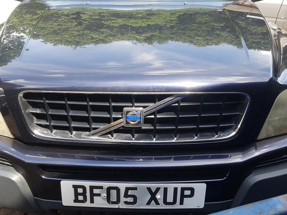 2002 - 2006 Volvo XC90  Estate FRONT GRILL