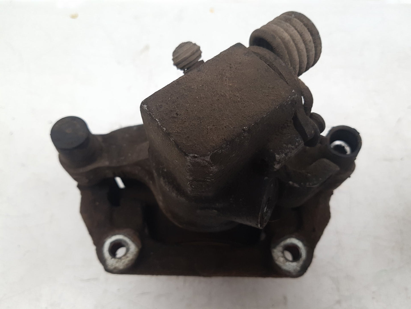 2008 - 2009 Volvo C70  Convertible Left Front Caliper 36000731