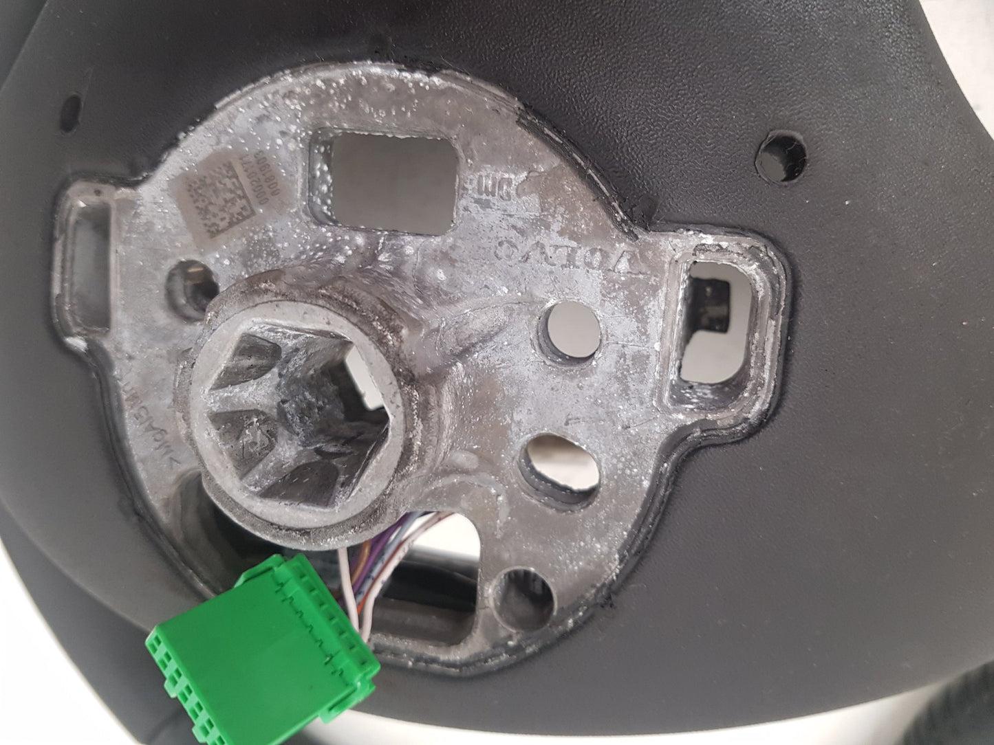 2015 - 2019 Volvo V40 Cross Country  Hatchback Steering Wheel P31455089