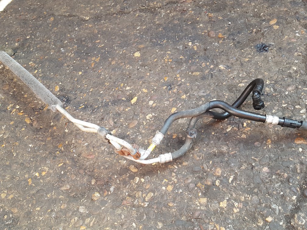 2007 - 2015 Volvo V70  Estate Power Steering Oil Cooler 3130111