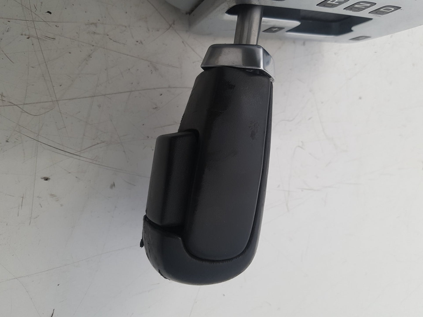2007 - 2010 Volvo V70  Estate GEAR STICK 30759122