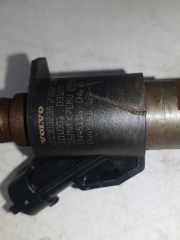 2010 - 2014 Volvo V60  Estate Fuel Injector 31303238