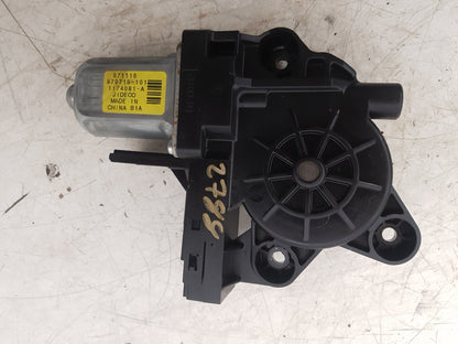 2008 - 2011 Volvo V70  Estate WINDOW REG MOTOR (PASSENGER SIDE REAR) 970715-101