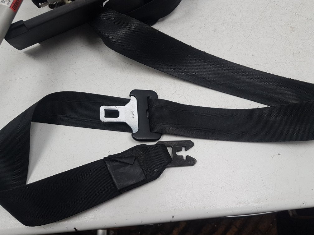 1998 - 2002 Saab 9-3  Hatchback Right Front Seat Belt