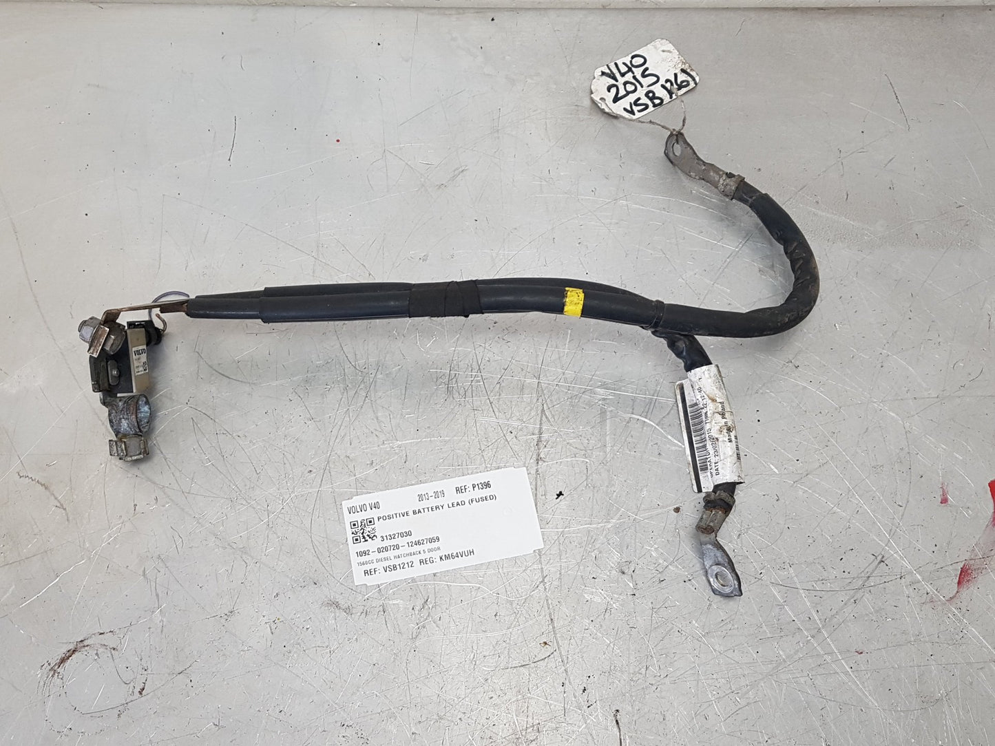 2013 - 2019 Volvo V40  Hatchback BATTERY LEAD (GROUND) 31327030