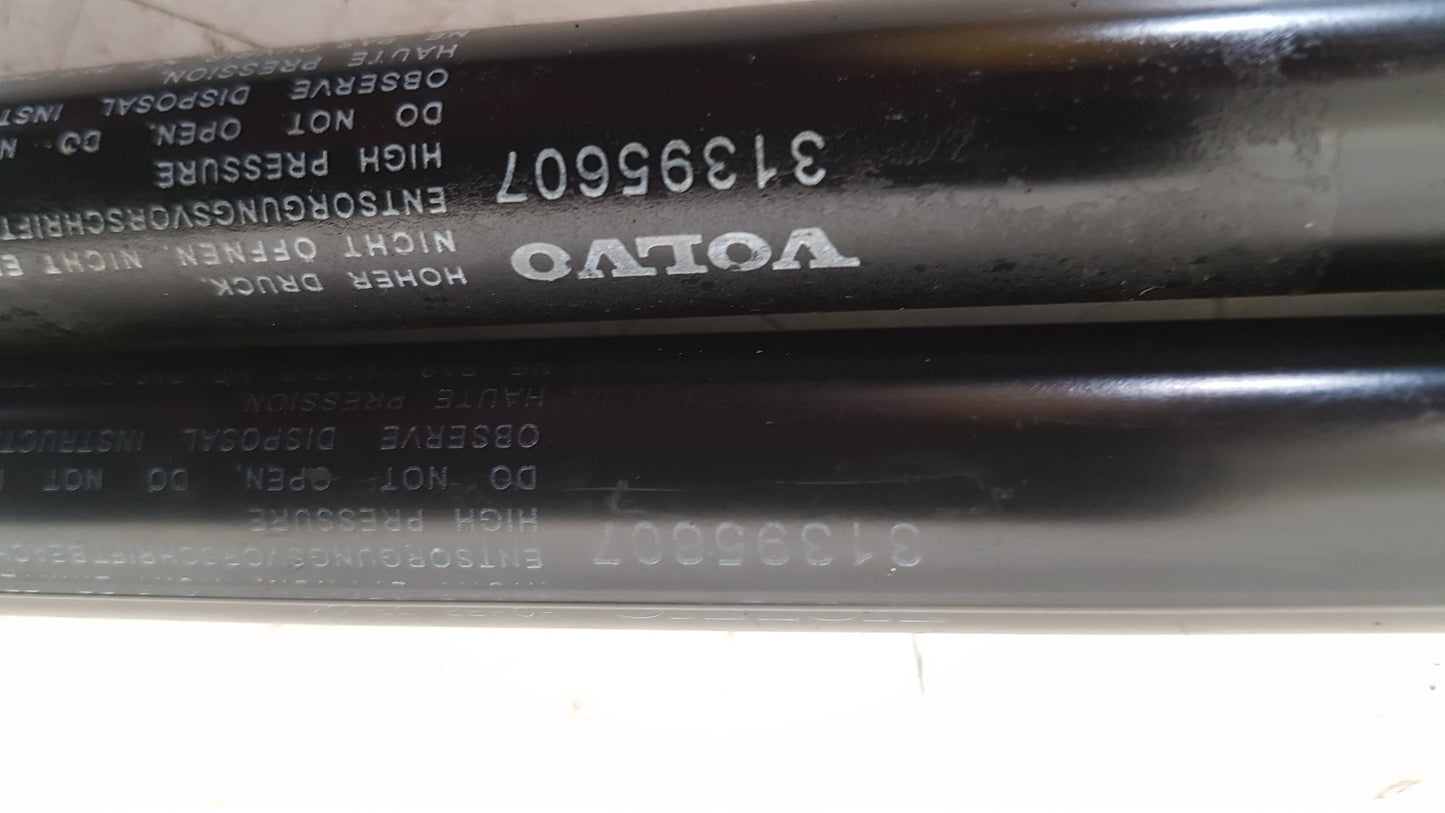 2012 - 2016 Volvo V40  Hatchback TAILGATE STRUTS (PAIR) 31395607
