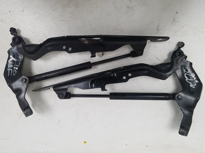 2010 - 2016 Volvo S80  Saloon Bonnet Hinge/Strut 31385810