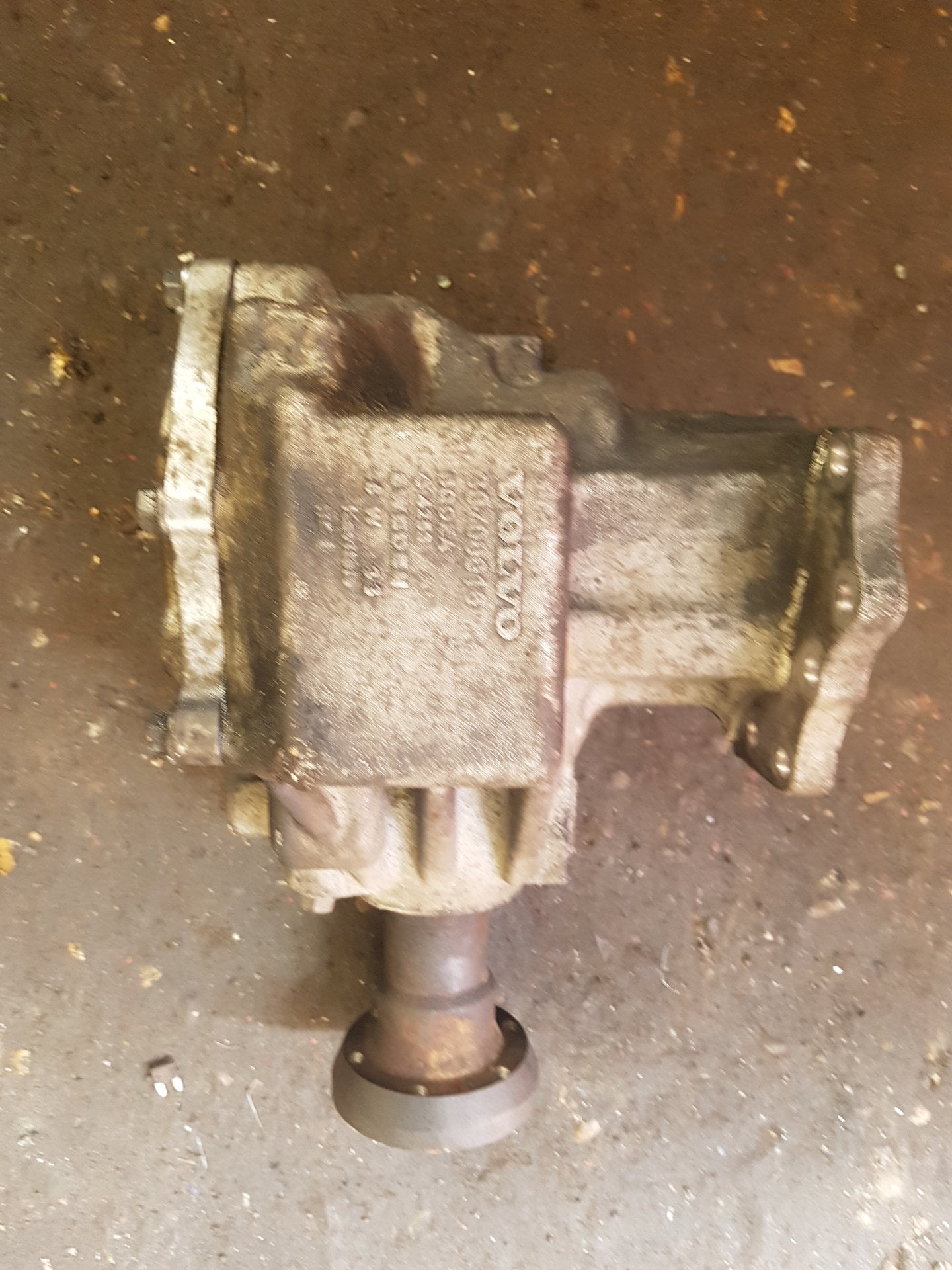 2005 - 2012  Xc90 D5 Se Awd E4 5 Dohc  Estate Front Differential Assembly 30700016