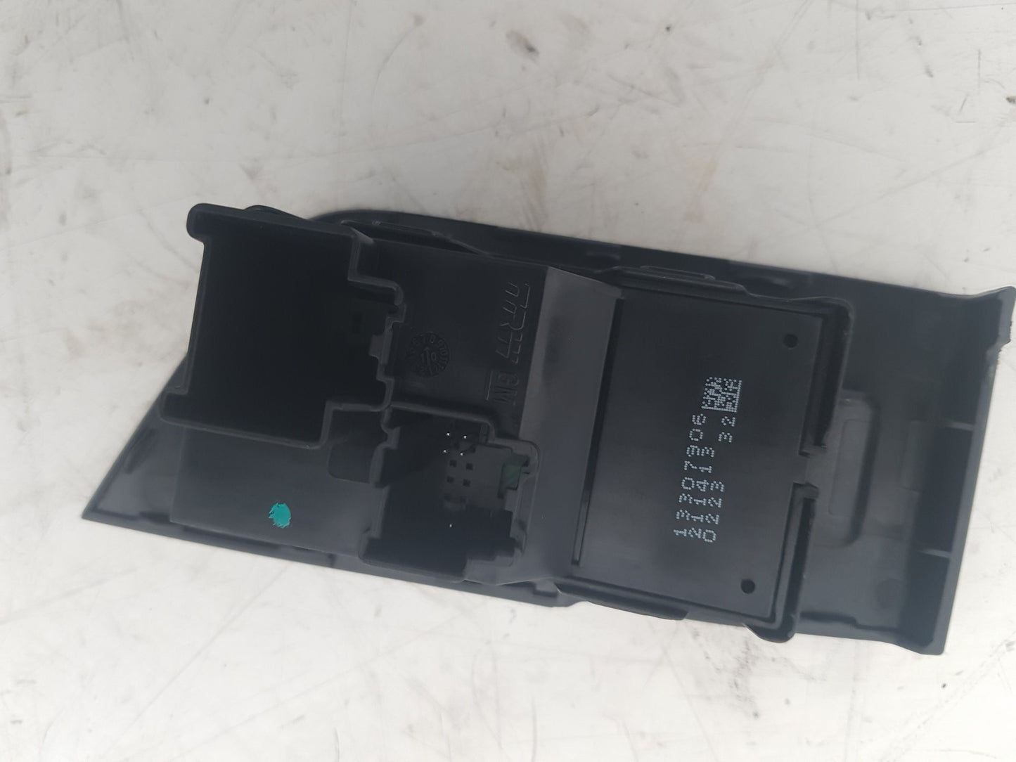2010 - 2012 Saab 9-5  Saloon Left Front Window Switch 13307906