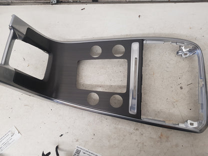 2009 - 2017 Volvo XC60 I 156 Estate CENTRE CONSOLE TRIM SURROUND