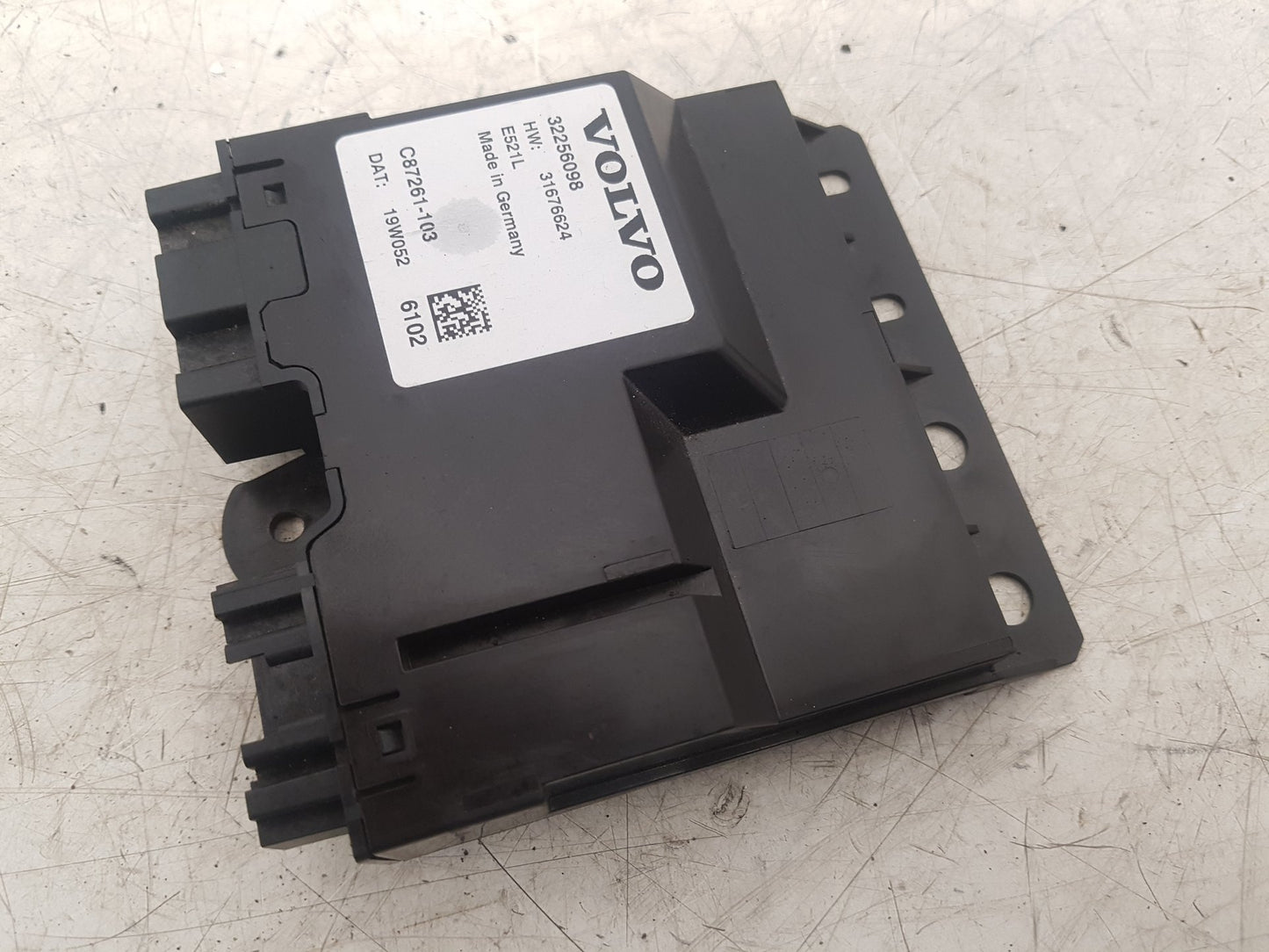 2017 - 2026 Volvo V60 II 225 Estate Tailgate Control Module 32256098