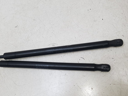 2002 - 2006 Volvo XC90  Estate TAILGATE STRUTS (PAIR) 30649736