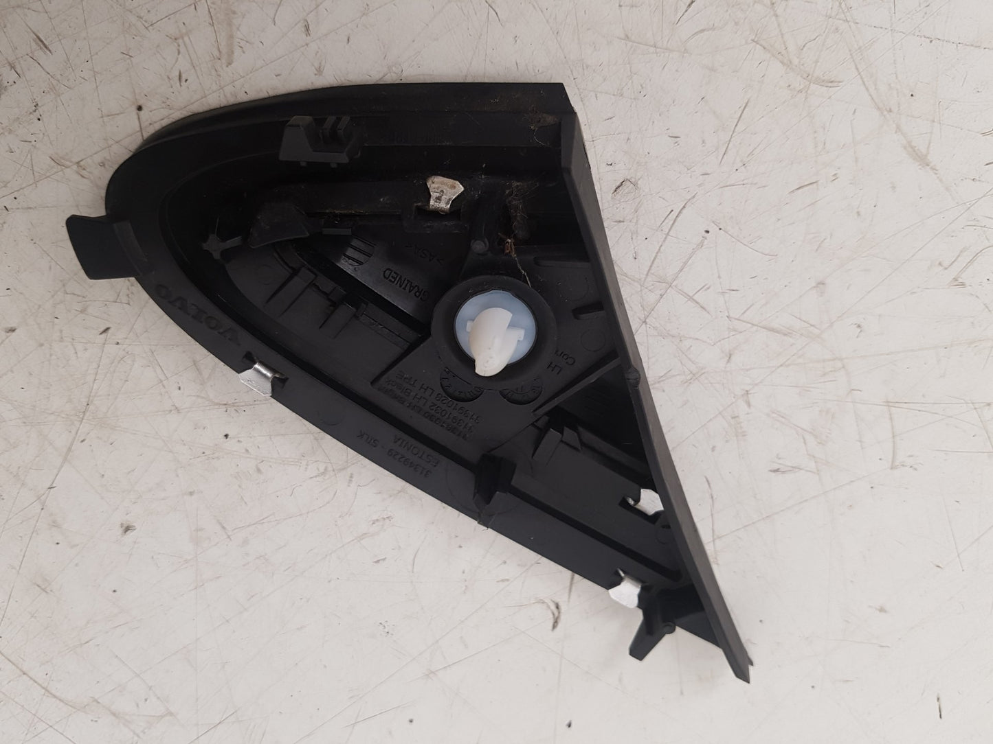 2012 - 2019 Volvo V40  Hatchback MIRROR TRIM (PASSENEGER SIDE) 31349229