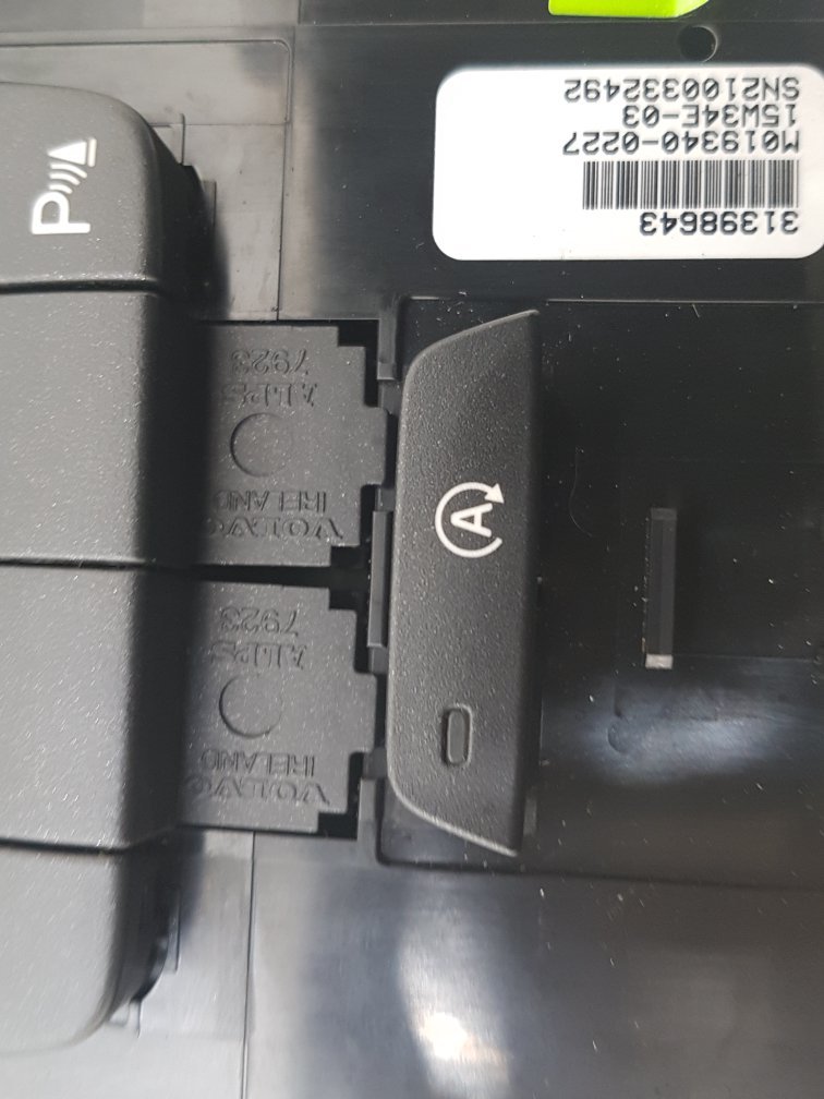 2012 - 2016 Volvo V40  Hatchback Heater Controls 31398643