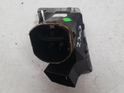 2002 - 2006 Volvo XC90  Estate AIR VENT (DRIVER SIDE FRONT) 3409399