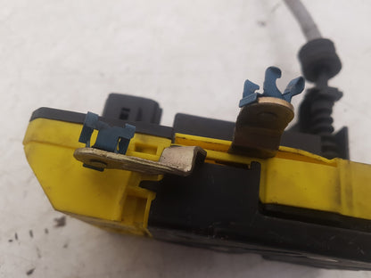 2002 - 2006 Volvo XC90  Convertible Right Front Door Lock Actuator