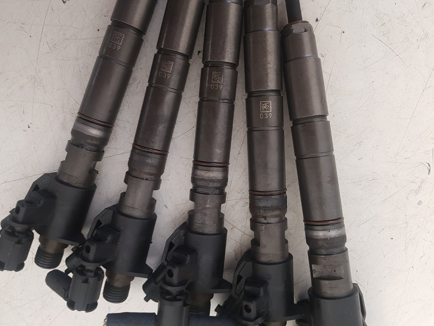 2009 - 2013 Volvo V60  Estate INJECTOR (DIESEL) SET 31272690