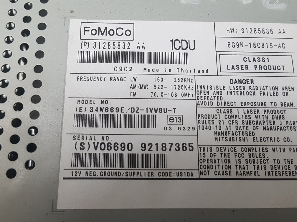 2007 - 2010 Volvo V70  Estate CD Player 31285832AA