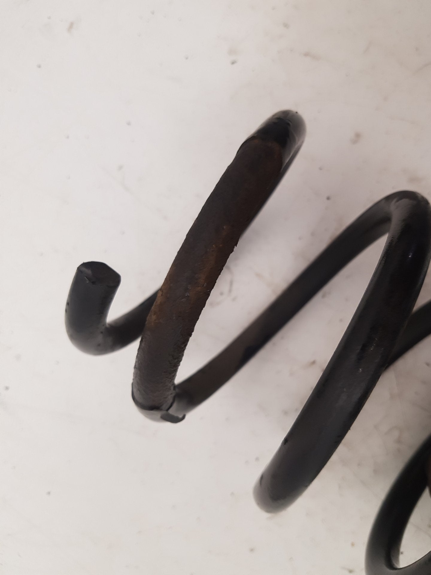 2008 - 2013 Volvo XC60 I 156 Estate REAR COIL SPRING (EITHER SIDE) 31280483