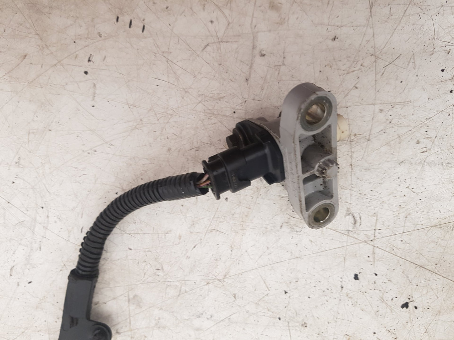 2017 - 2026 Volvo V60 II 225 Estate CRANKSHAFT SENSOR 31441271