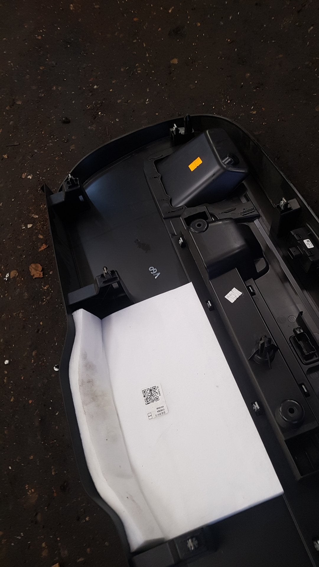 2017 - 2026 Volvo V60 II 225 Estate BOOT LOAD COVER 31462593