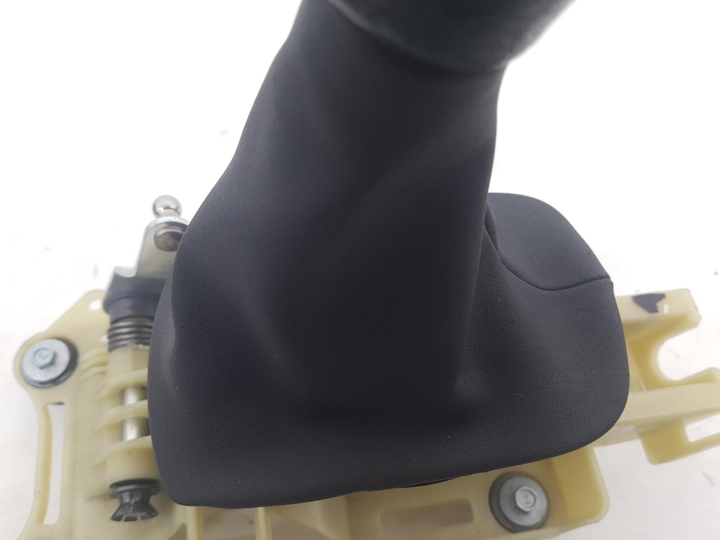 2005 Volvo V50  Estate Gear Stick/Shifter 30711902