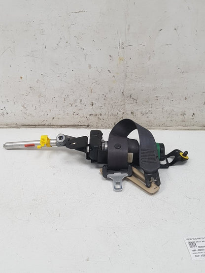 2000 - 2003 Volvo XC70  Estate Left Front Seat Belt 8626244