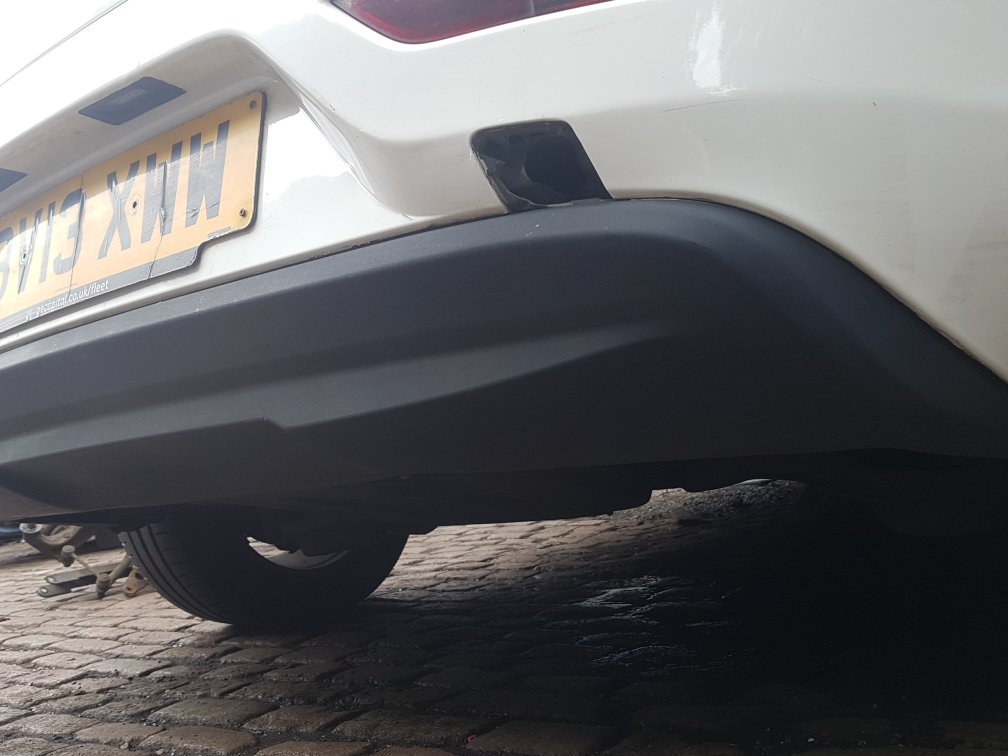 2012 - 2016 Volvo V40  Hatchback Rear Bumper