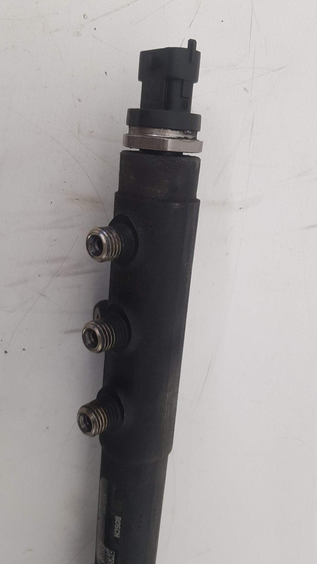2006 - 2010 Volvo C70  Convertible Injection Rail 0 445 215 023