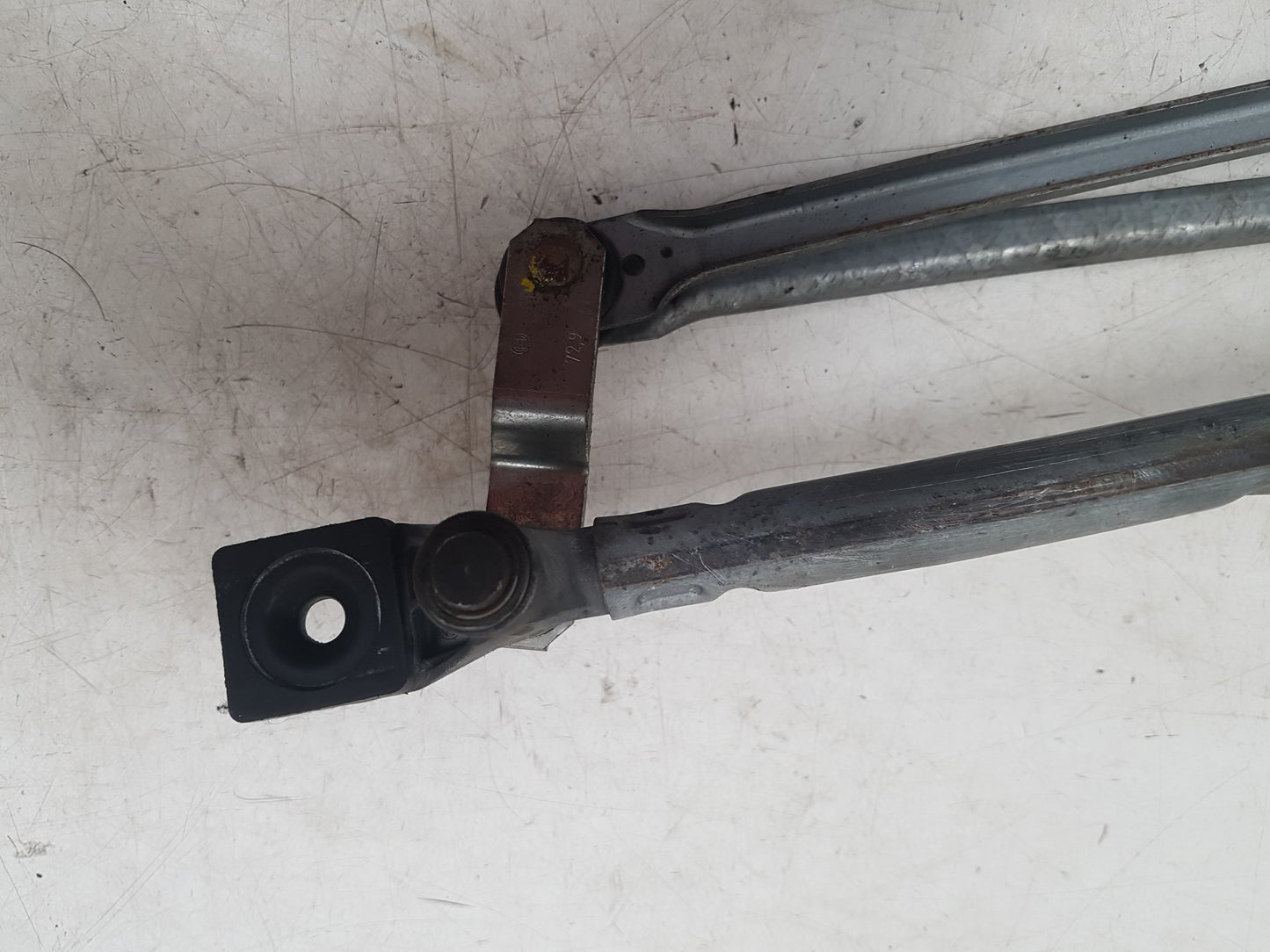 2010 - 2018 Volvo V60   WIPER MOTOR (FRONT) & LINKAGE 1397220627