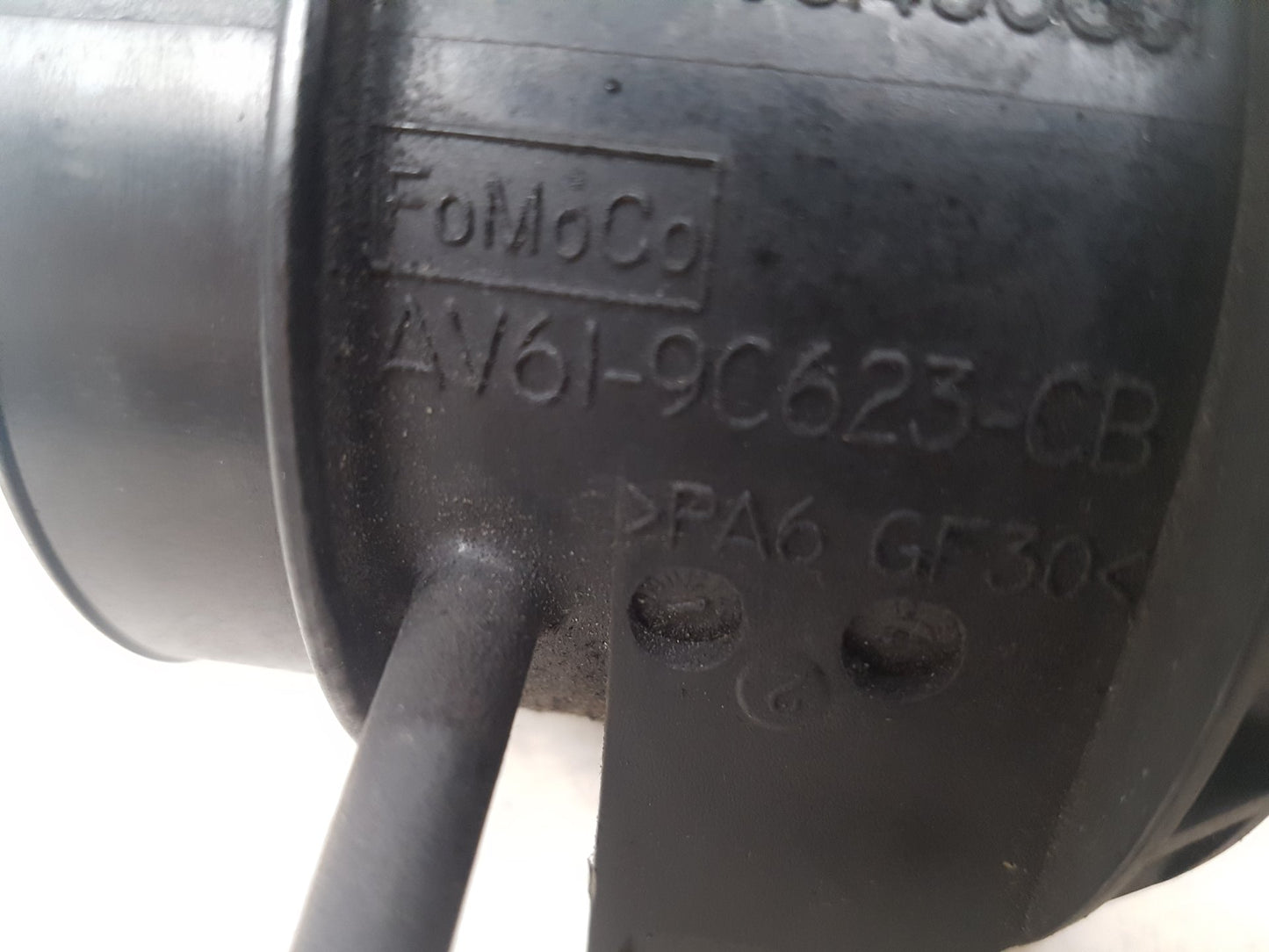 2012-2019 Volvo V40 Mass Air Flow MAF Sensor AV6I-9C623-CB