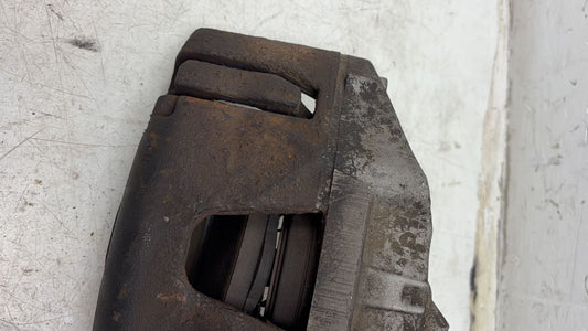 2013 - 2016 Volvo V40 III 525 Hatchback Left Front Caliper 36000484