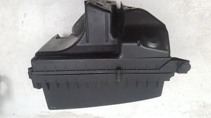 2010 - 2013 Volvo V60  Estate Air Filter Box 31370671