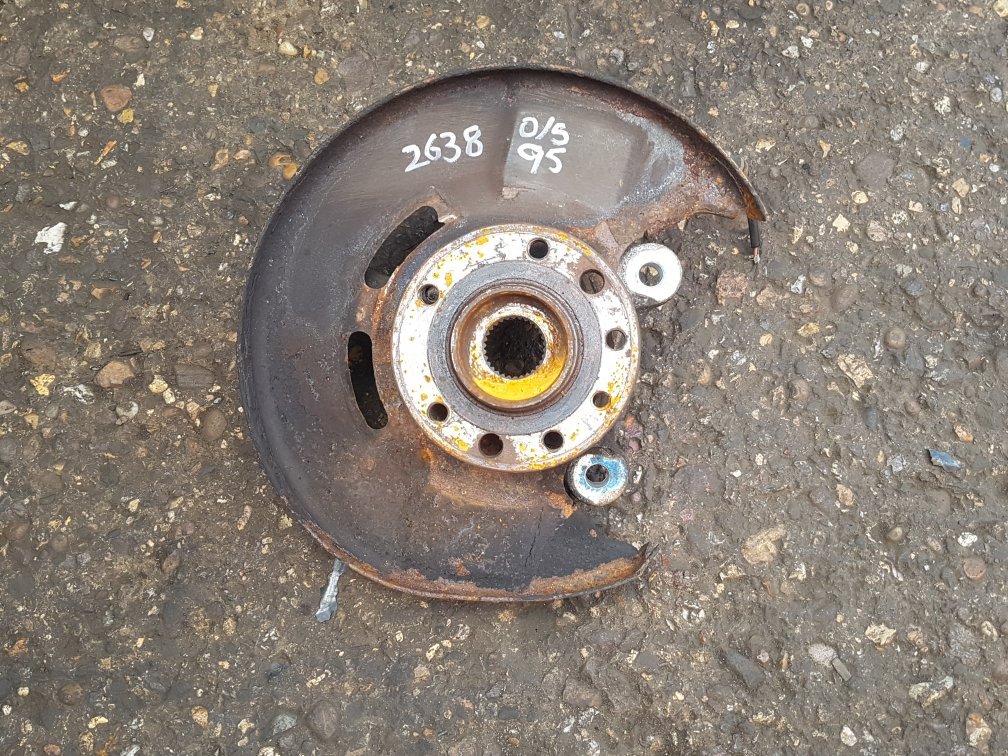 2001 - 2009 Saab 9-5  Saloon Right Front Hub Assembly