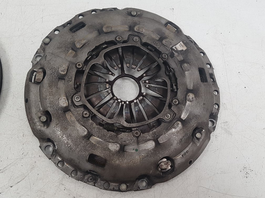 2003 - 2007 Volvo V70  Estate CLUTCH 30783258