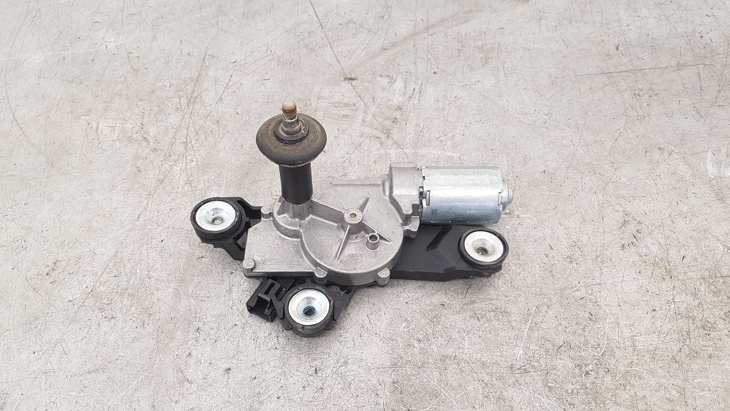 2012 - 2017 Volvo V40  Hatchback Rear Wiper Motor 0390201884