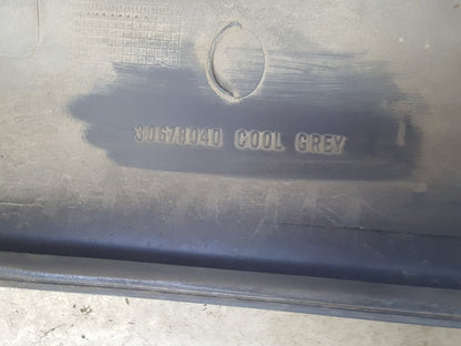 2004 - 2007 Volvo XC70  Estate DOOR MODULING 30678040