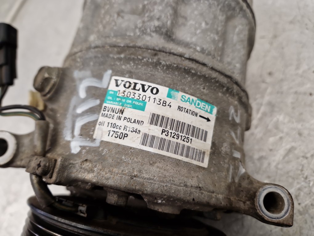2012 - 2019 Volvo V40  Hatchback A/C Compressor 31291251